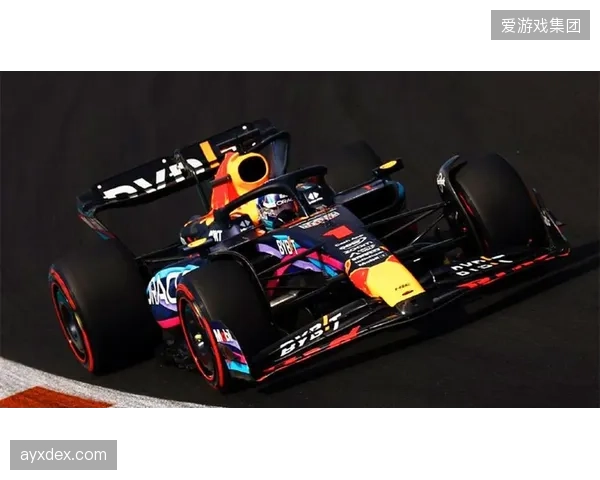 F1迈阿密站全息座舱画面延迟率首次对齐传统电视信号